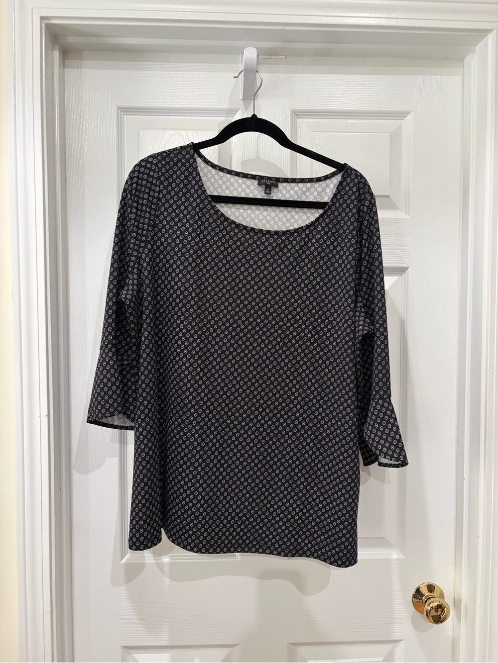 EUC Talbots 1X Black Geometric Scoopneck Women's Blouse